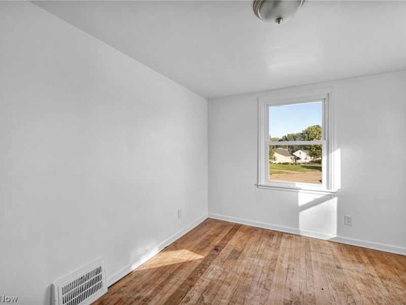2140 Garfield Boulevard, Lorain, OH 44052 Photo 25