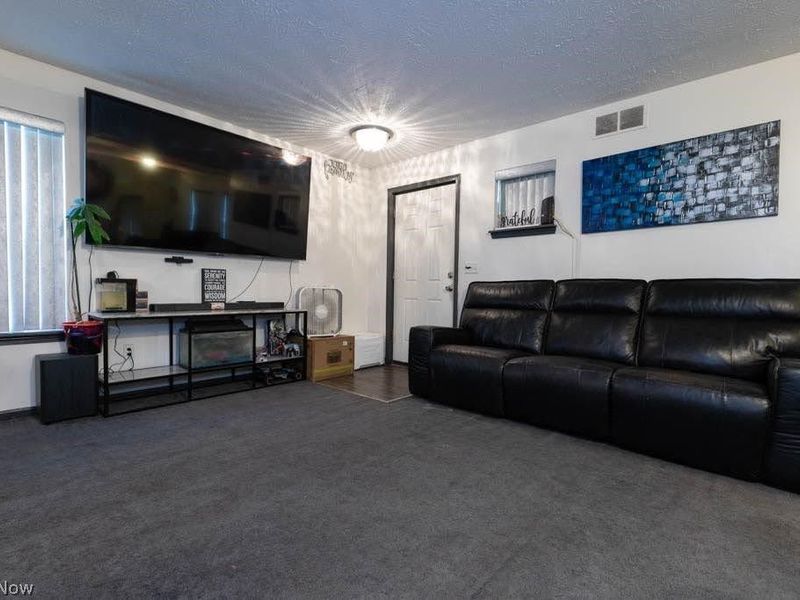 1645 Carlyon Road, East Cleveland, OH 44112 Photo 3