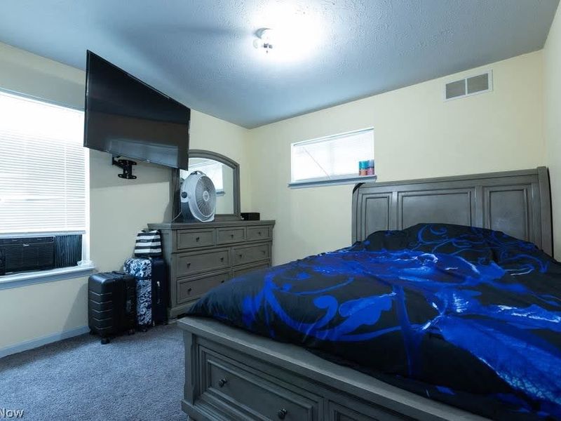 1645 Carlyon Road, East Cleveland, OH 44112 Photo 9