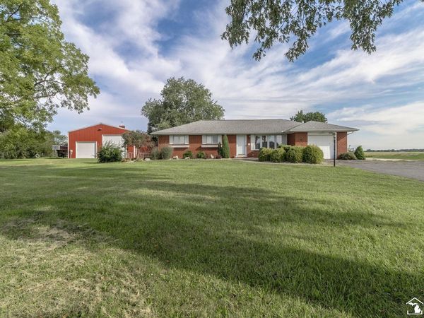 270 E Sterns Road, Temperance, MI 48182