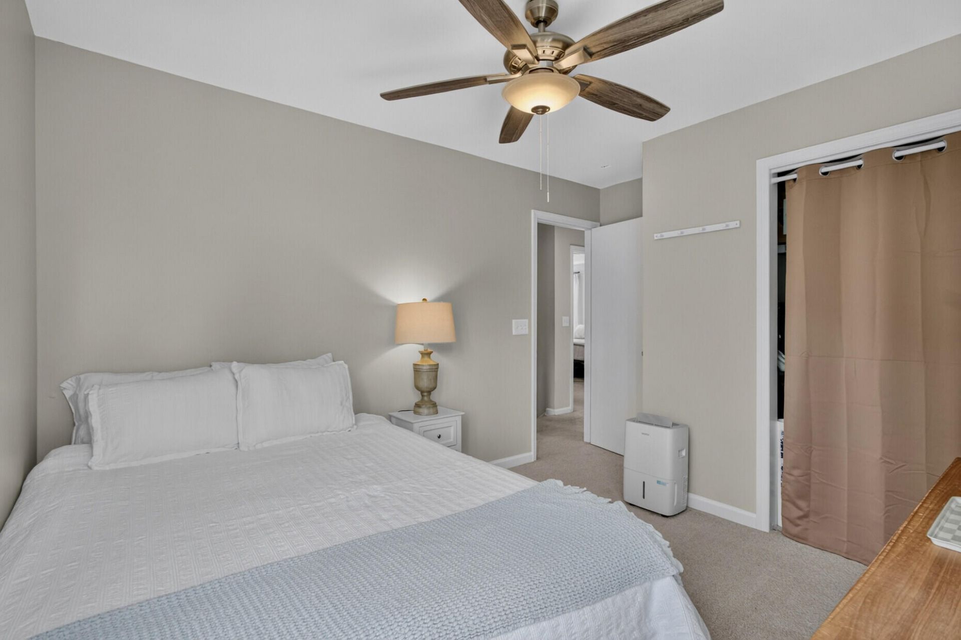 239 Lytham Court Photo 29