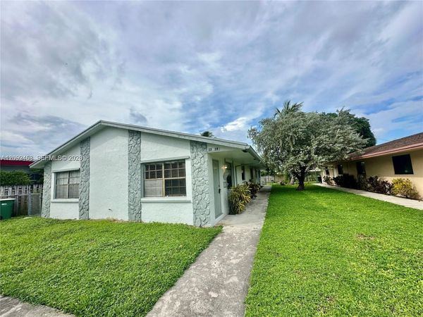 3739 SE 15 St , Unit 1, Dania Beach, FL 33004