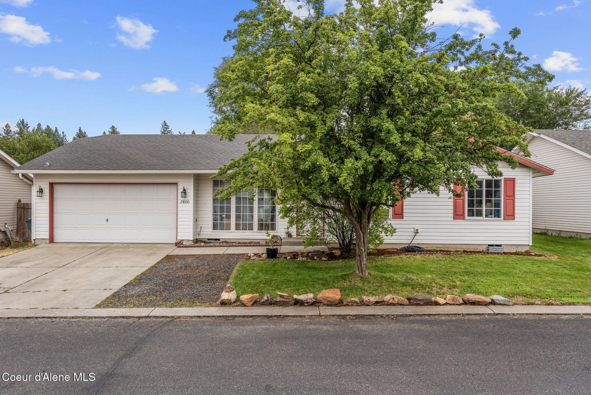 2800 N Wickiup DR  primary photo