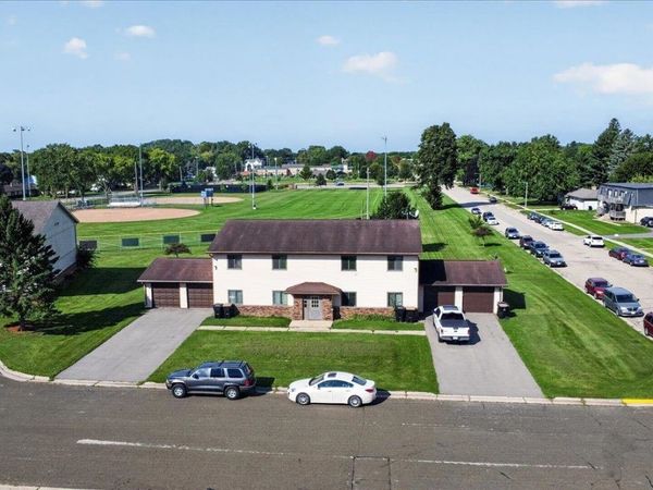 202 Danbury Court, DeForest, WI 53532