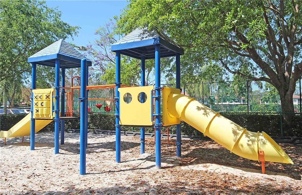 1160 Reserve Way, Unit 305, Naples, FL 34105 Photo