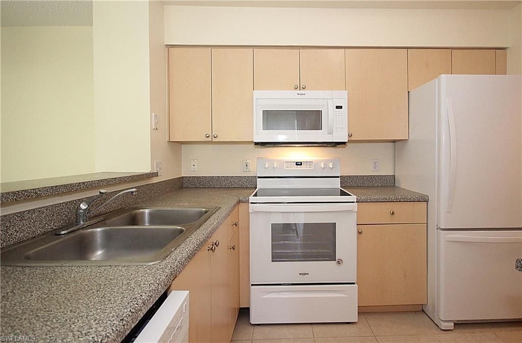 1160 Reserve Way, Unit 305, Naples, FL 34105 Photo