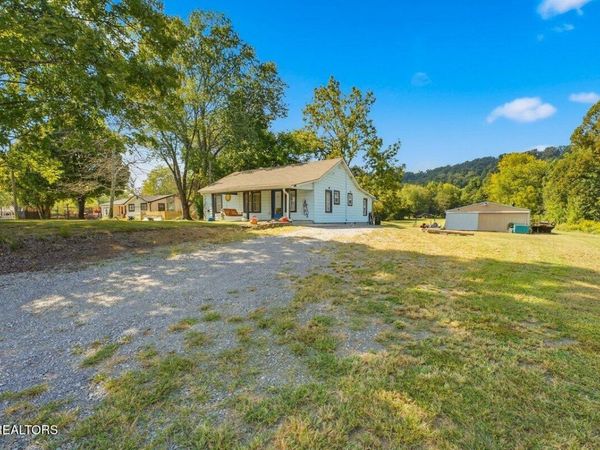 6101 Ball Rd, Knoxville, TN 37931