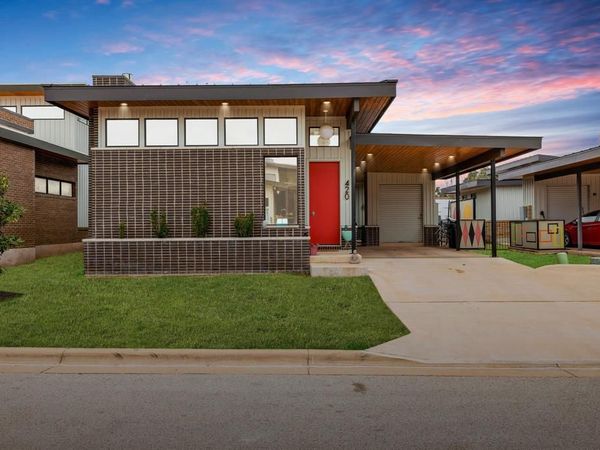 420 Starlight Village LOOP, Unit 17, Leander, TX 78641