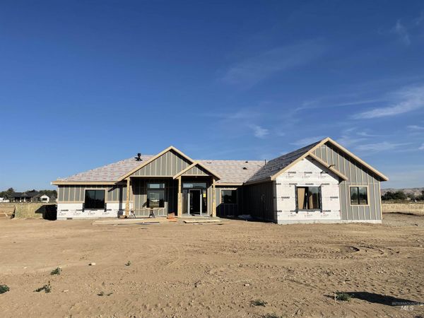 1898 Neil Rd, Emmett, ID 83617