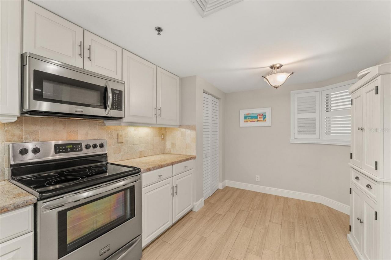 579 NE Plantation Road , Unit S108, Stuart, FL 34996 Photo