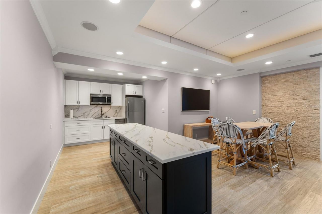 579 NE Plantation Road , Unit S108, Stuart, FL 34996 Photo