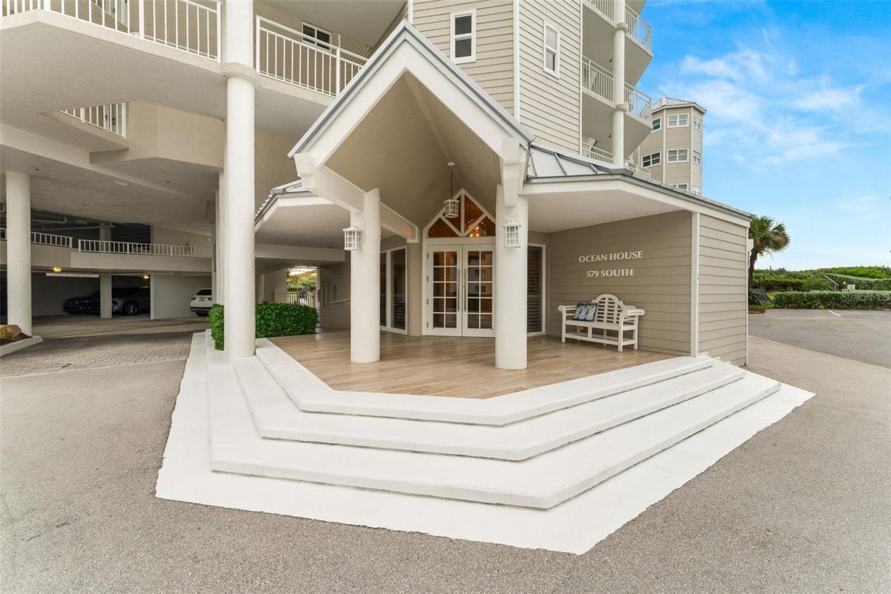 579 NE Plantation Road , Unit S108, Stuart, FL 34996 Photo