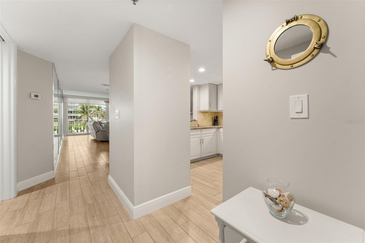 579 NE Plantation Road , Unit S108, Stuart, FL 34996 Photo