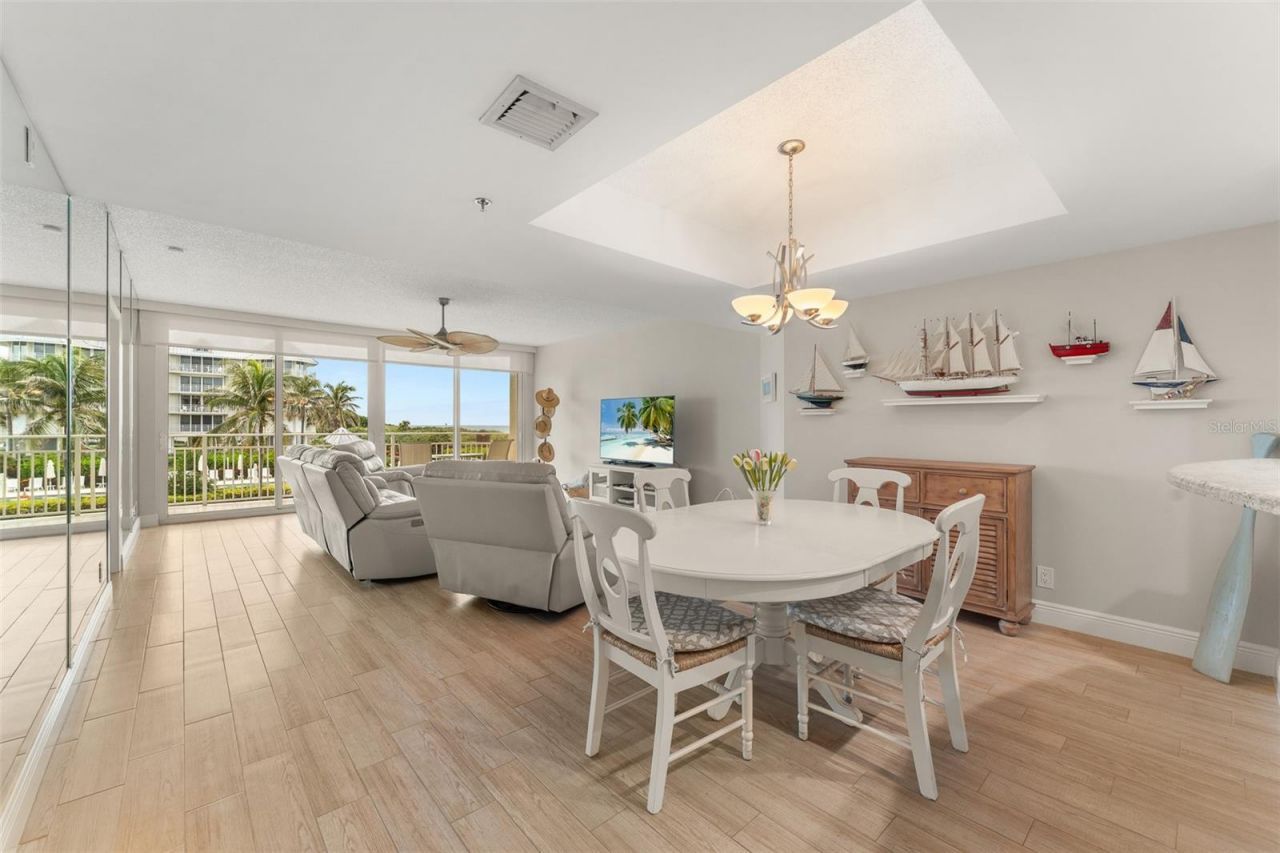 579 NE Plantation Road , Unit S108, Stuart, FL 34996 Photo