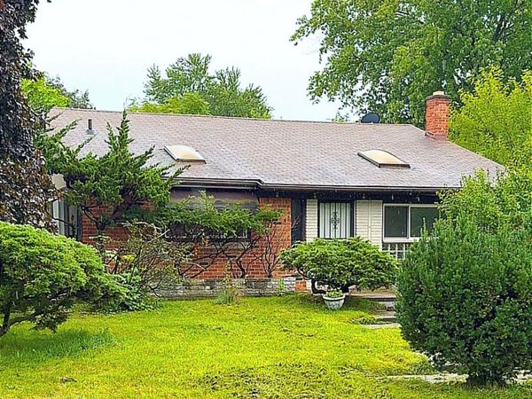 3988 Dill Drive , Waterford Township, Mi 48329