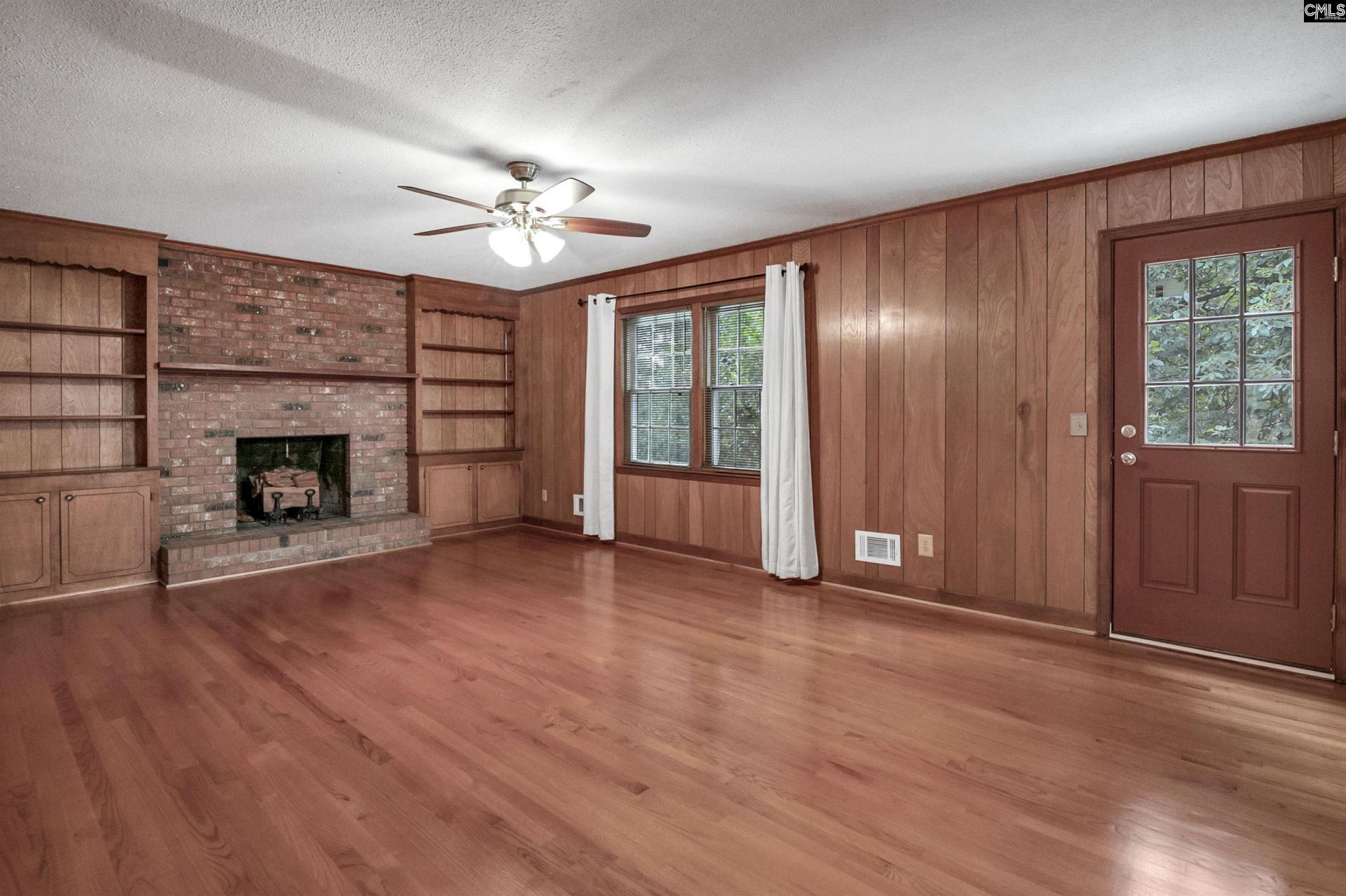 561 Innsbrook Drive  Photo 19