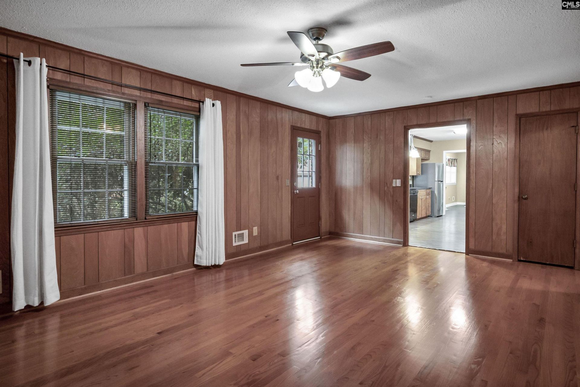 561 Innsbrook Drive  Photo 24