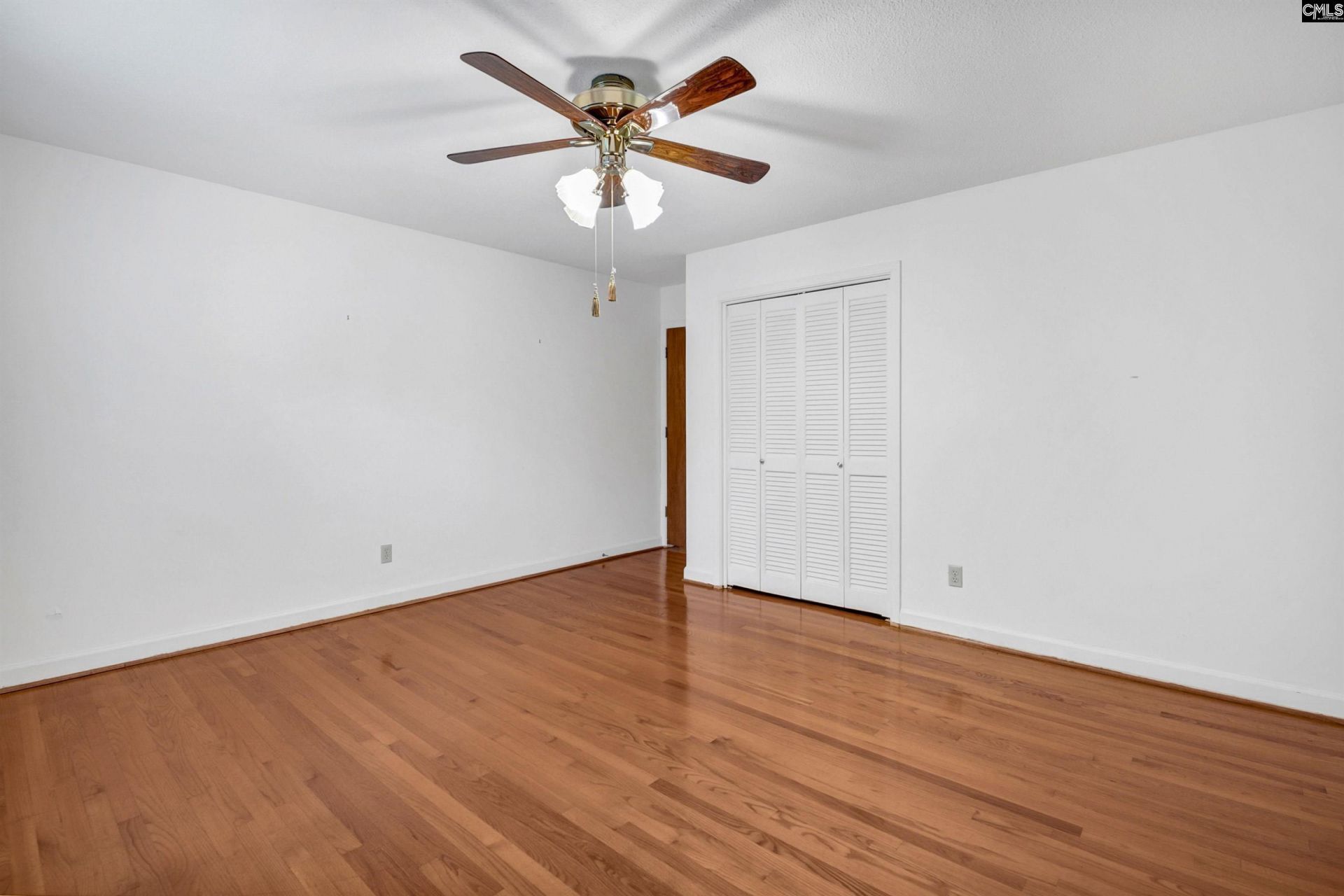 561 Innsbrook Drive  Photo 44