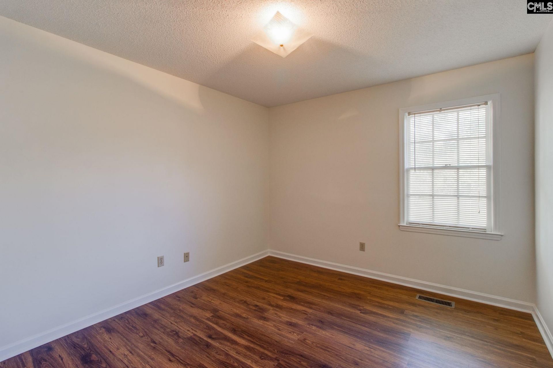 202 Fox Lake Drive Photo 25