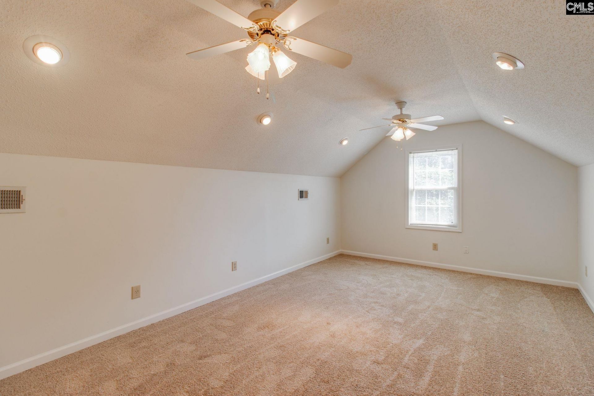 202 Fox Lake Drive Photo 29