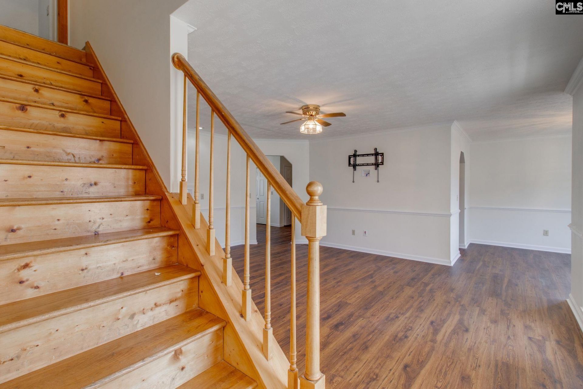 202 Fox Lake Drive Photo 4