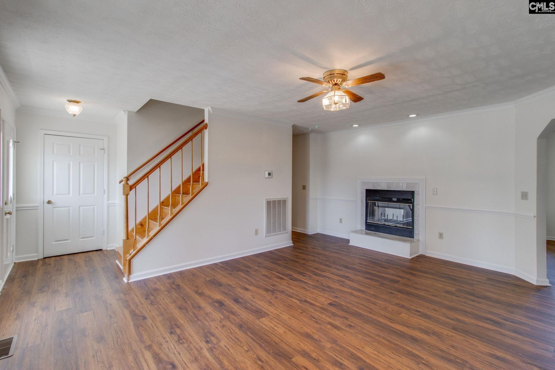 202 Fox Lake Drive Photo 6