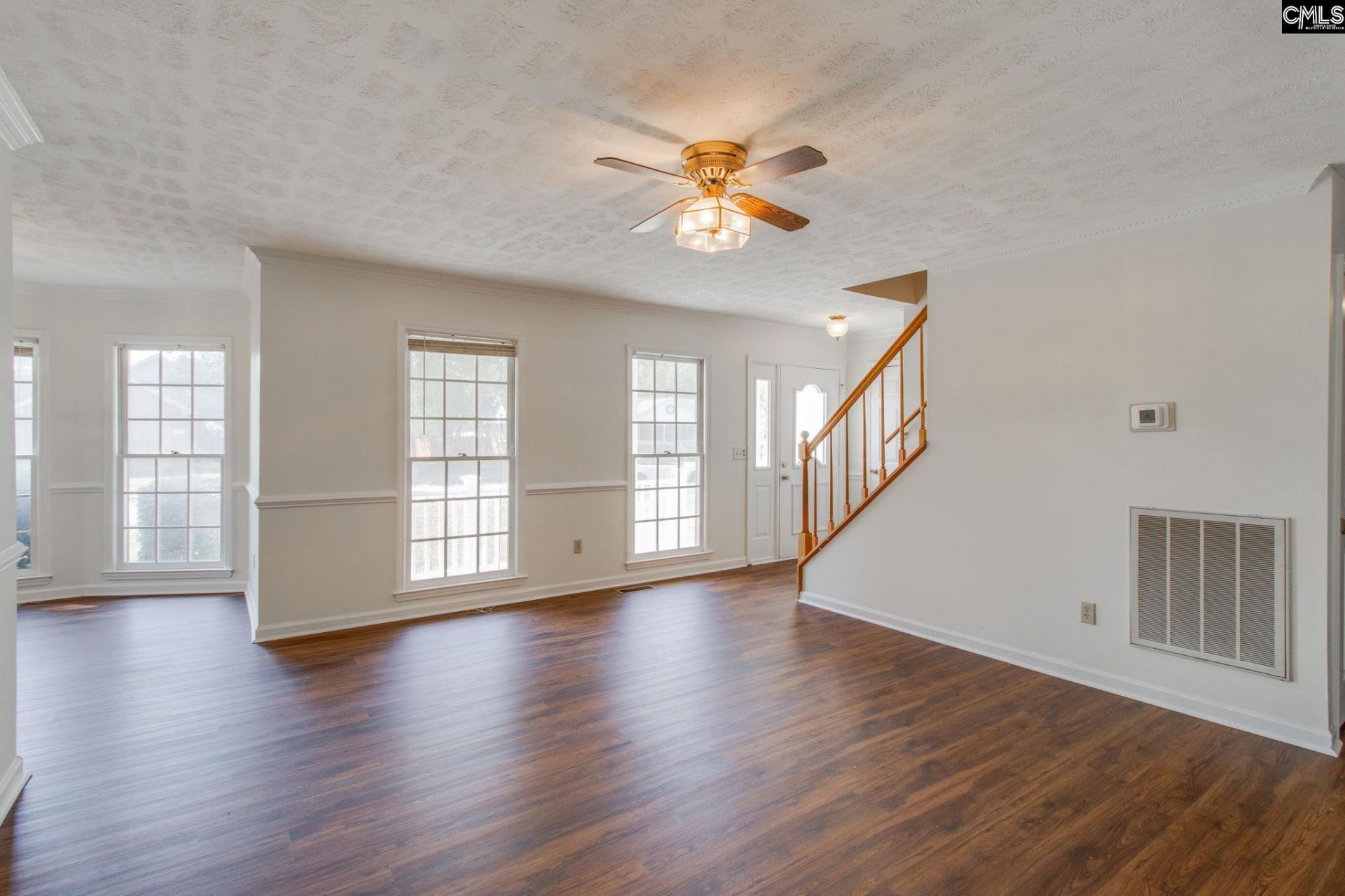 202 Fox Lake Drive Photo 7