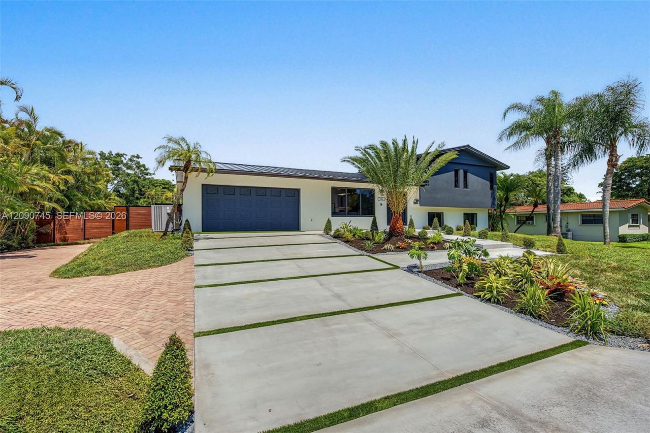 7475 SW 134th St , Pinecrest, FL 33156 Photo