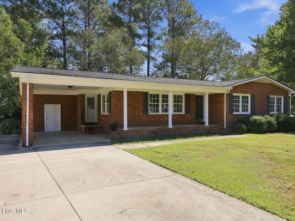 309 Forest Drive , La Grange, NC 28551