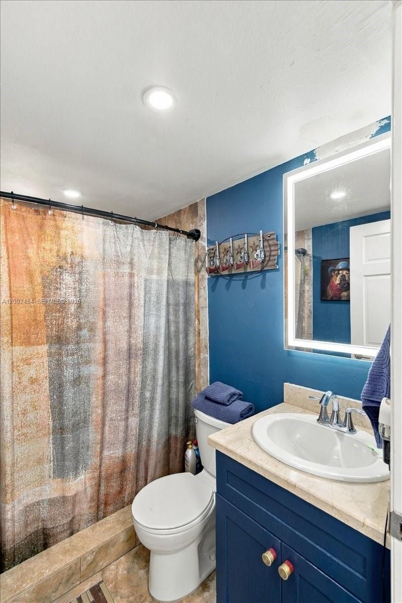 5350 W 21st Ct , Unit 202, Hialeah, FL 33016 Photo