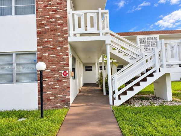 1511 NW 43rd Ave , Unit 101, Lauderhill, FL 33313