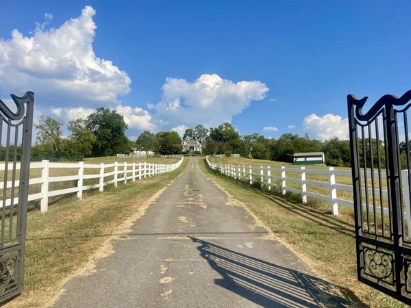 1422 Globe Rd , Lewisburg, TN 37091