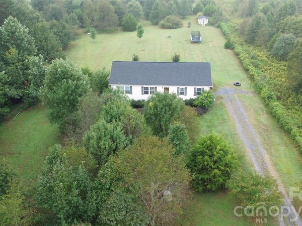 1274 Crandell Drive, Crouse, NC 28033