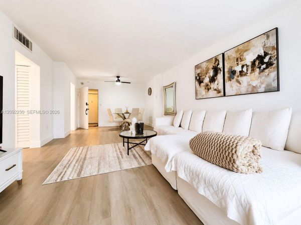 400 Kings Point Dr , Unit 1224, Sunny Isles Beach, FL 33160