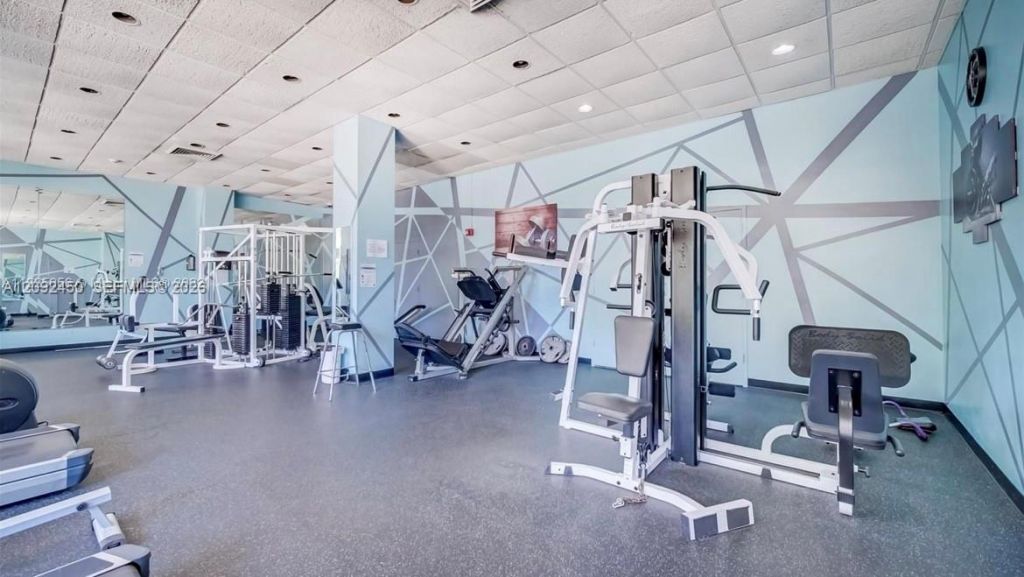 7441 Wayne Ave, Unit 6L, Miami Beach, FL 33141 Photo