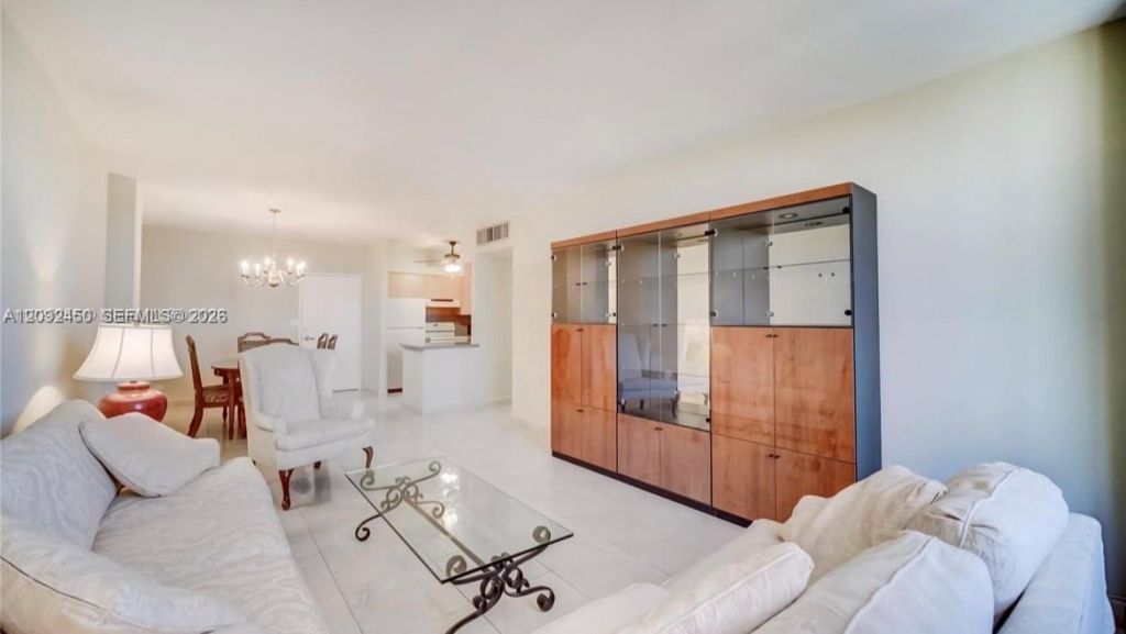 7441 Wayne Ave, Unit 6L, Miami Beach, FL 33141 Photo