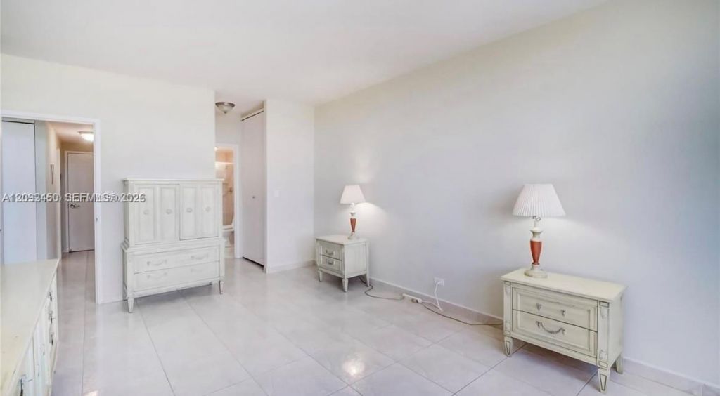 7441 Wayne Ave, Unit 6L, Miami Beach, FL 33141 Photo