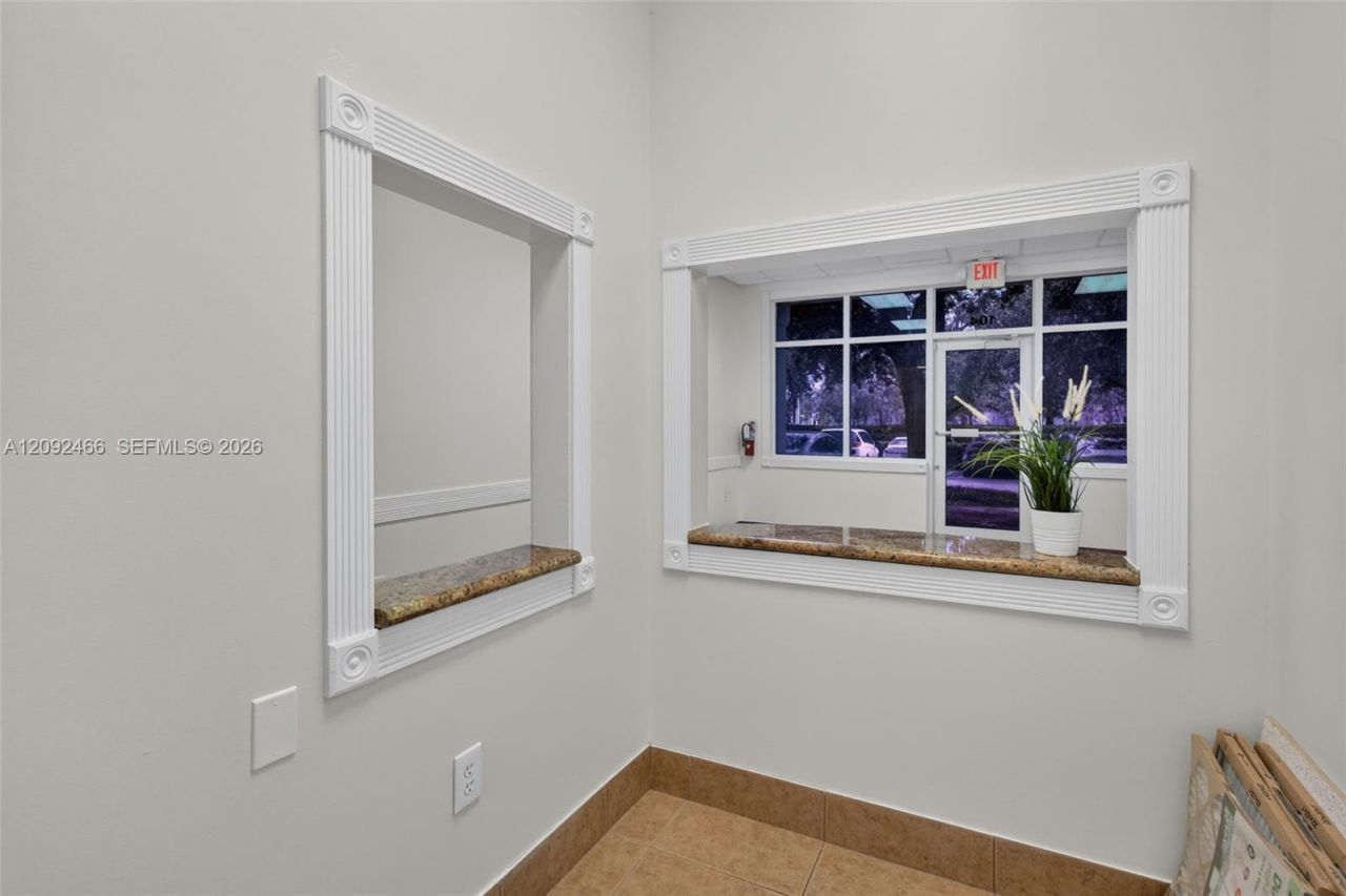 9700 Stirling Rd , Unit 104B, Cooper City, FL 33024 Photo