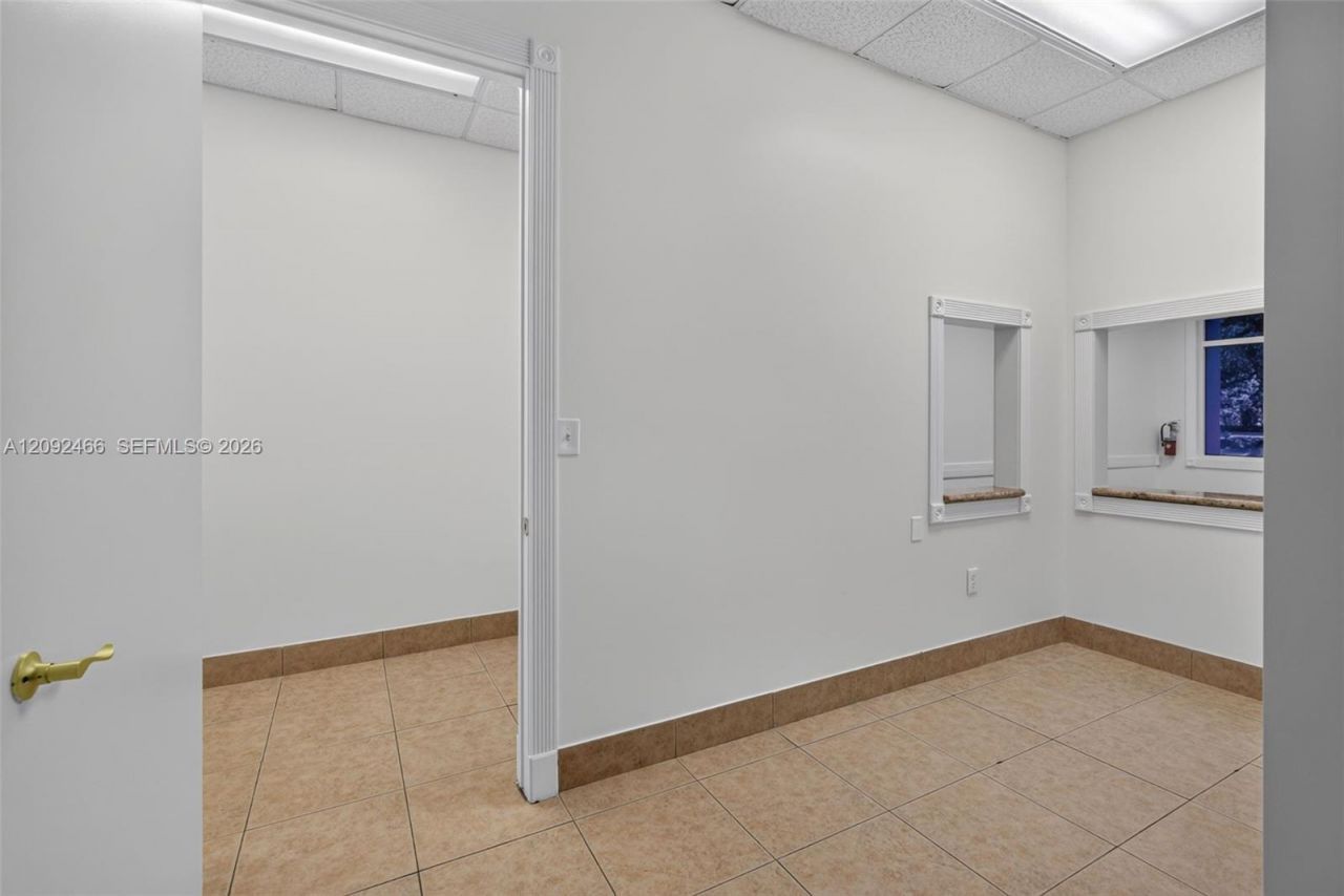 9700 Stirling Rd , Unit 104B, Cooper City, FL 33024 Photo