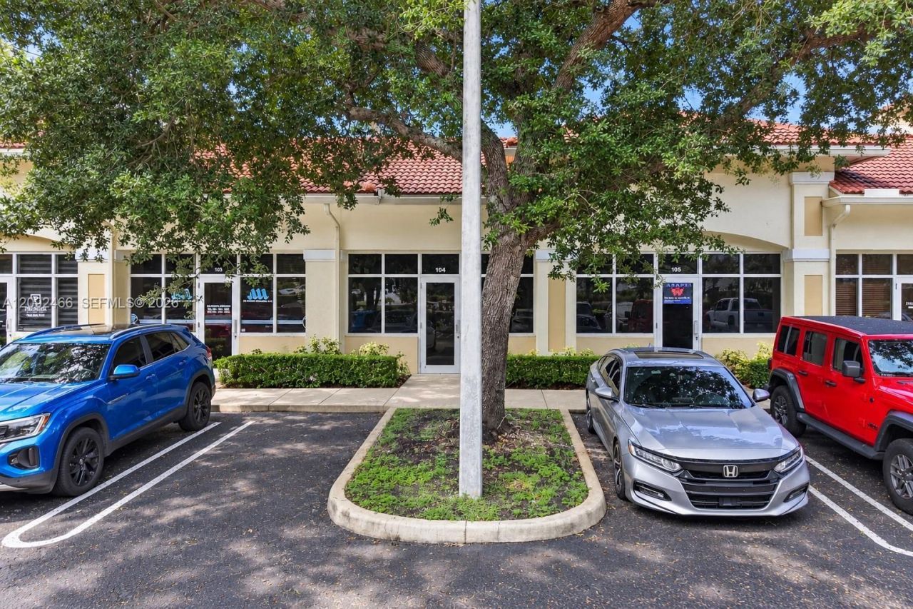 9700 Stirling Rd , Unit 104B, Cooper City, FL 33024 Photo
