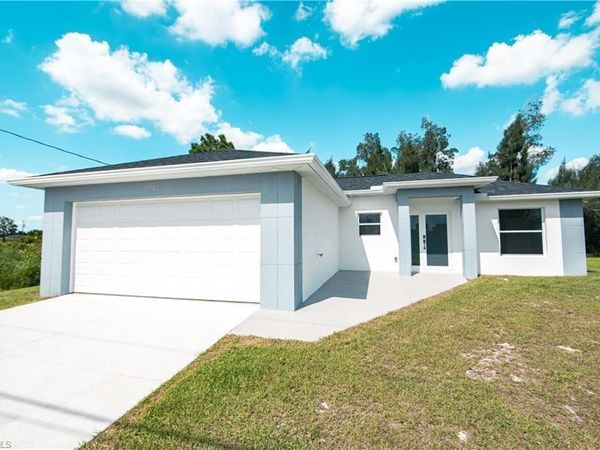 2712 46th ST SW, LEHIGH ACRES, FL 33976
