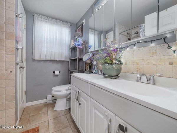 120 Tiffany Road , Hawley, PA 18428