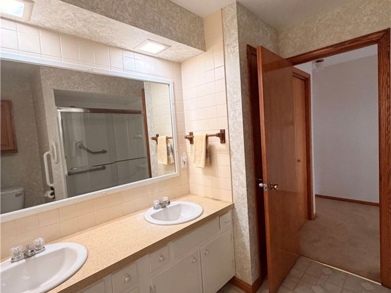 3971 Selnik Road, Kent, OH 44240 Photo 9