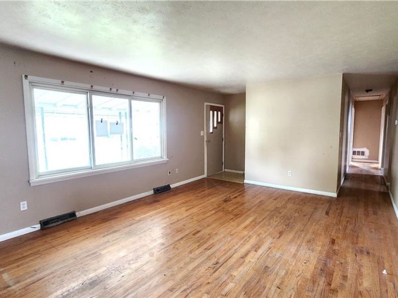 7731 Southland Drive, Mentor on the Lake, OH 44060 Photo 11