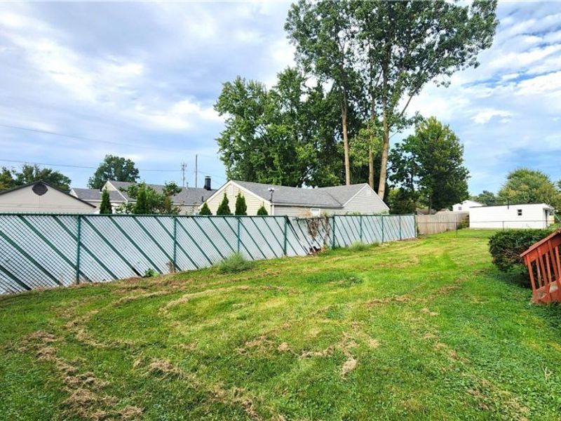 7731 Southland Drive, Mentor on the Lake, OH 44060 Photo 8