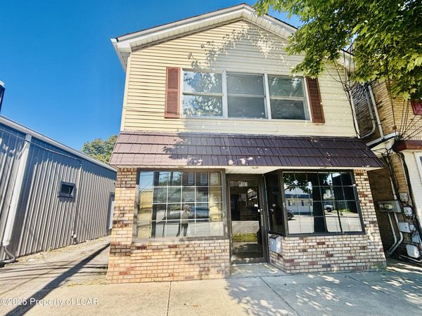 303 Wyoming Avenue, Wyoming, PA 18644