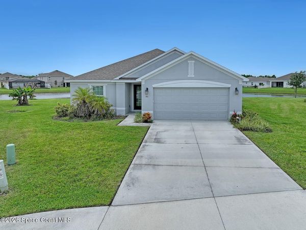586 Cooper Court SW, Palm Bay, FL 32908