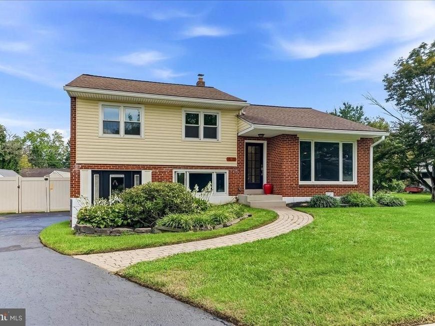 202 Ridge Avenue , Kennett Square, PA 19348 Main Photo