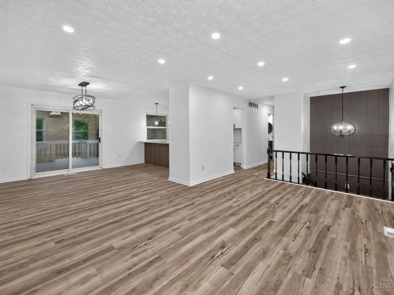 12080 Greystone Court, Springfield Township, OH 45240 Photo 9