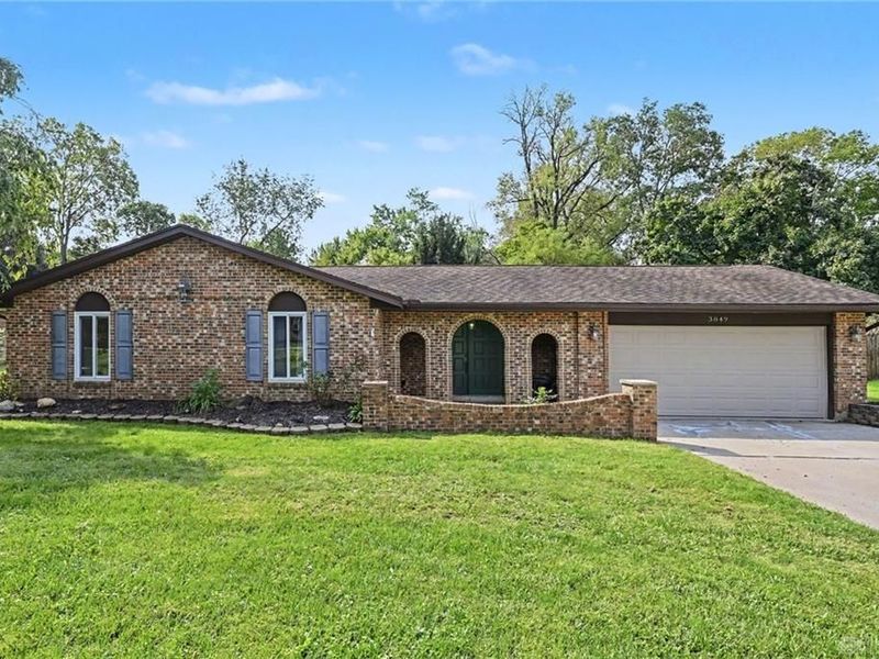3849 Winthrop Drive, Beavercreek, OH 45431 Photo 1